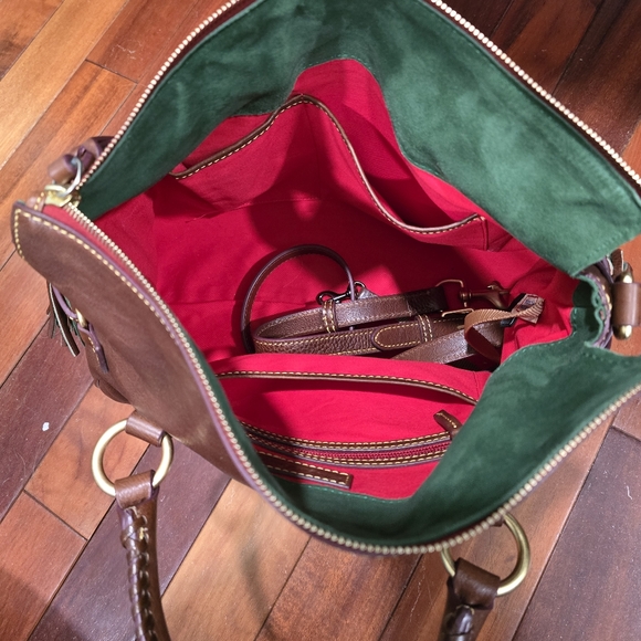 Large Dooney & Bourke Florentine Datchel with Shoulder Strap in Chestnut - Picture 4 of 4